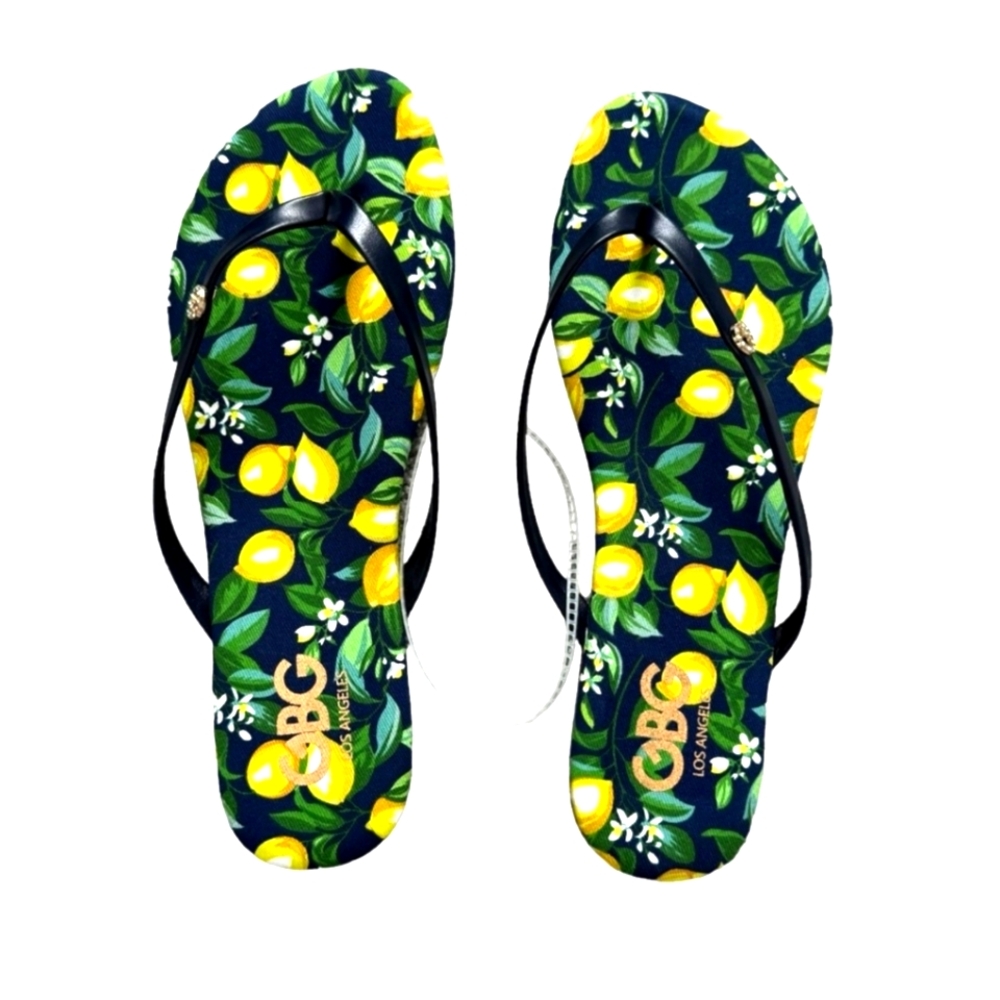 NWOT Women's GBG Los Angeles Flip-flops